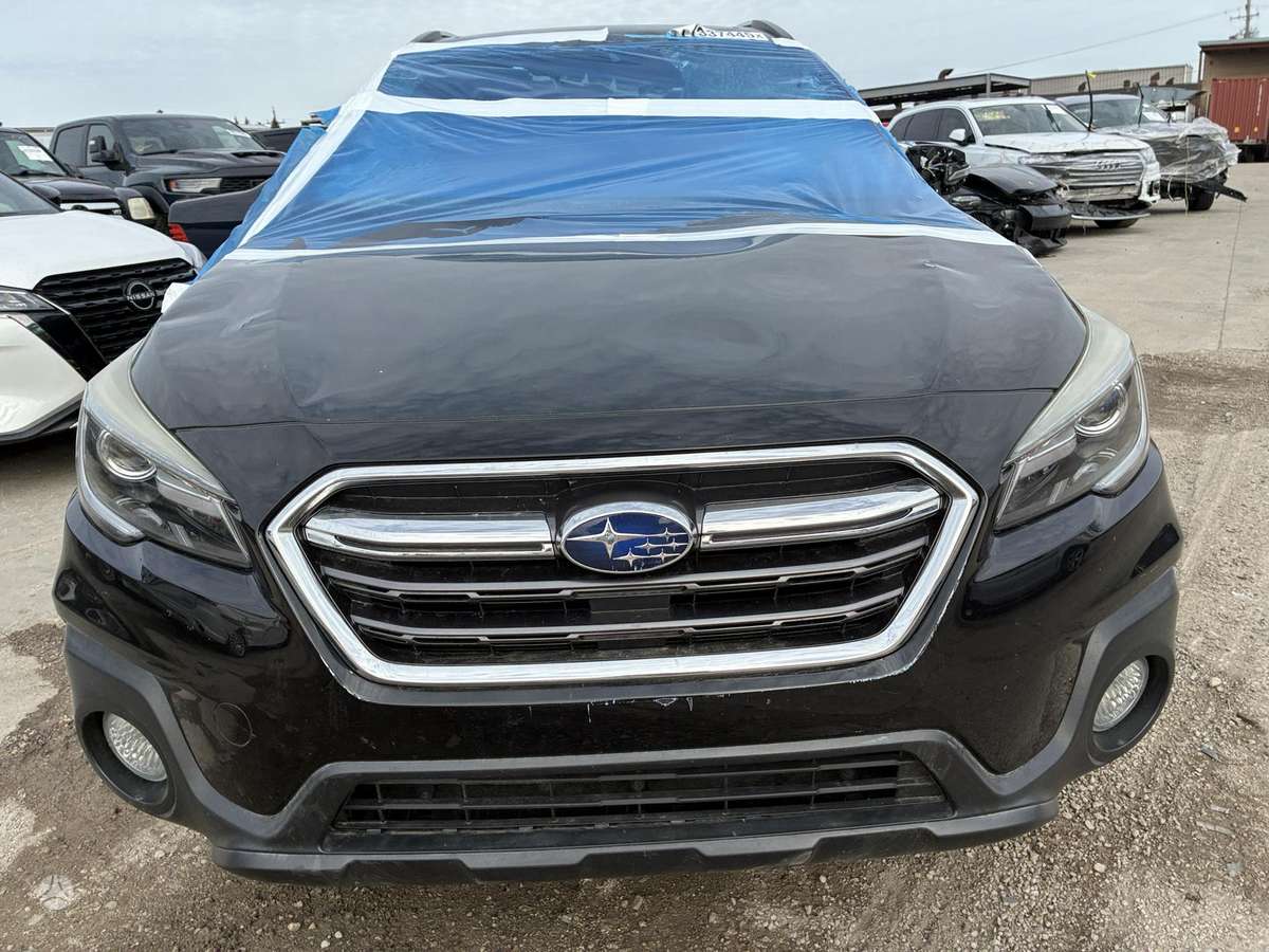 Subaru Outback, 3.6 l., Внедорожник / Кроссовер