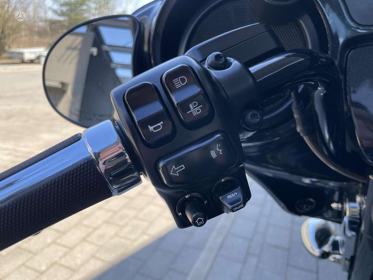 Harley-Davidson CVO 1868cc, choppers / cruisers / custom