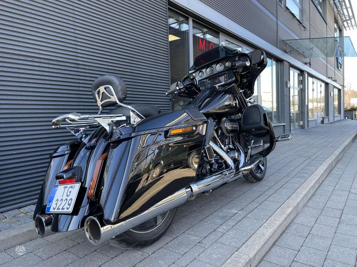 Harley-Davidson CVO 1868cc, choppers / cruisers / custom