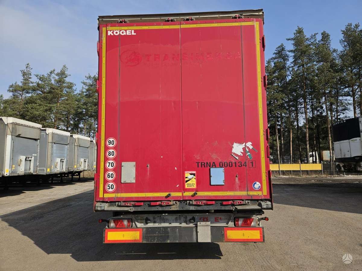 Kögel SN24 bort stora, bortinės su tentu
