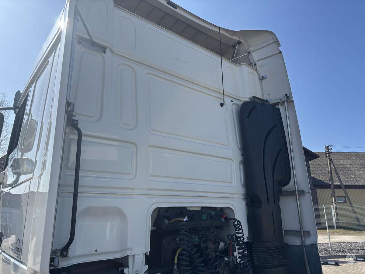 DAF XF 480 FTS, 2 спальных места