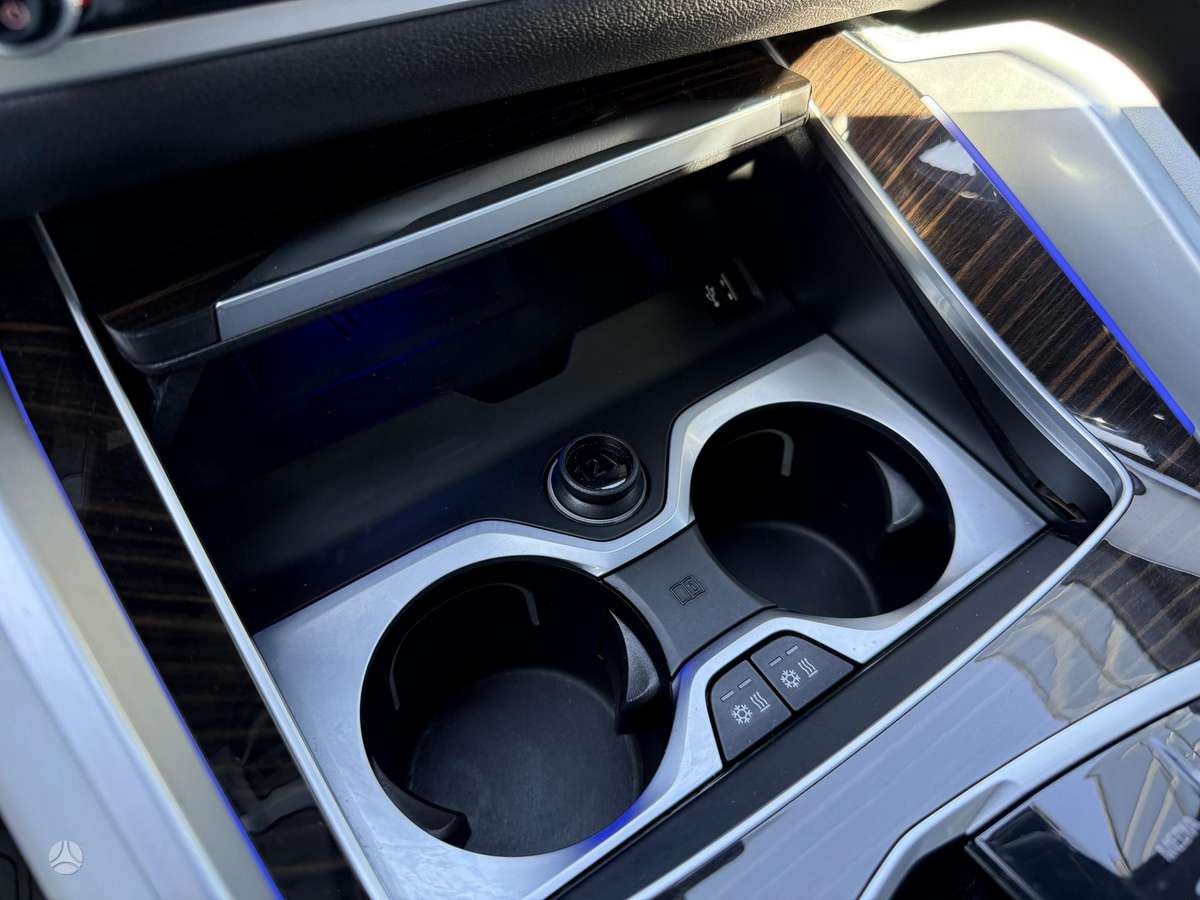 BMW X6, 3.0 l., visurgājējs / krosovers