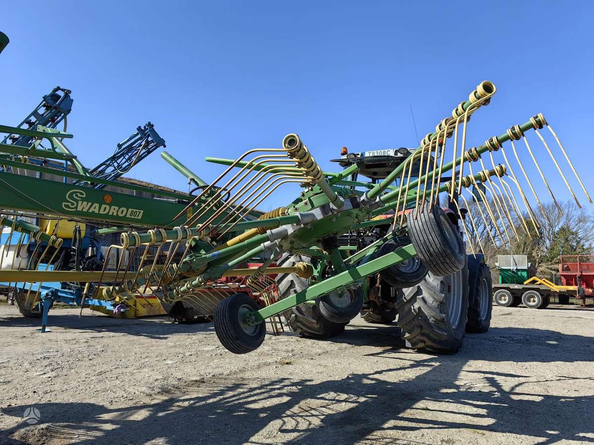 Krone SWADRO 807, грабли