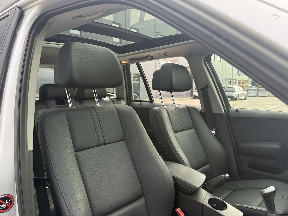 BMW X3, 2.0 l., off-road / crossover