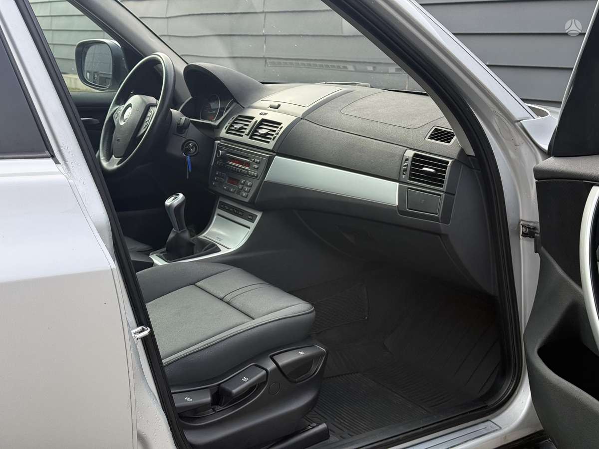 BMW X3, 2.0 l., Внедорожник / Кроссовер