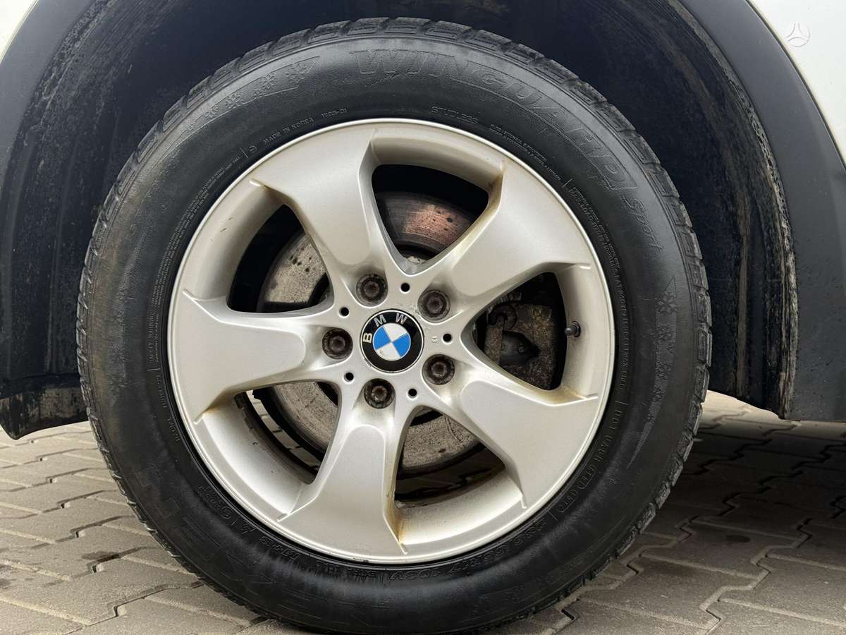 BMW X3, 2.0 l., off-road / crossover