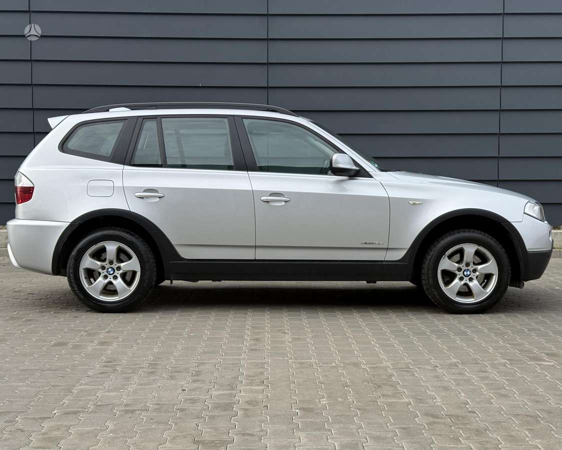 BMW X3, 2.0 l., off-road / crossover