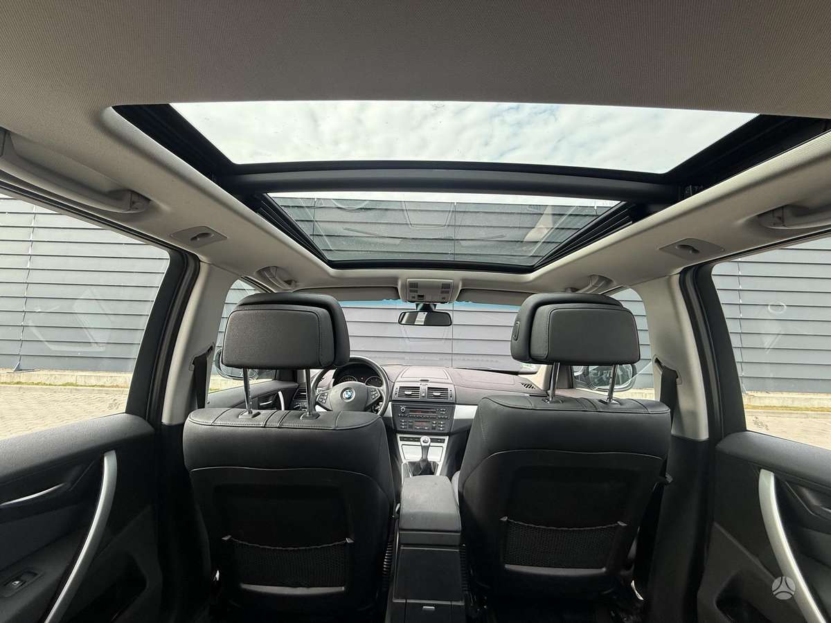 BMW X3, 2.0 l., off-road / crossover