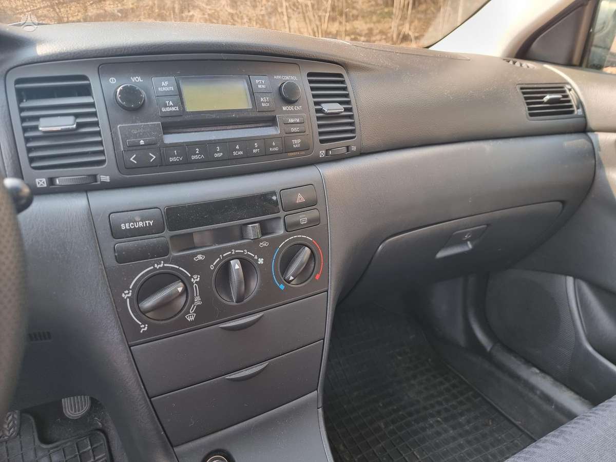 Toyota Corolla, 1.4 l., Хэтчбек