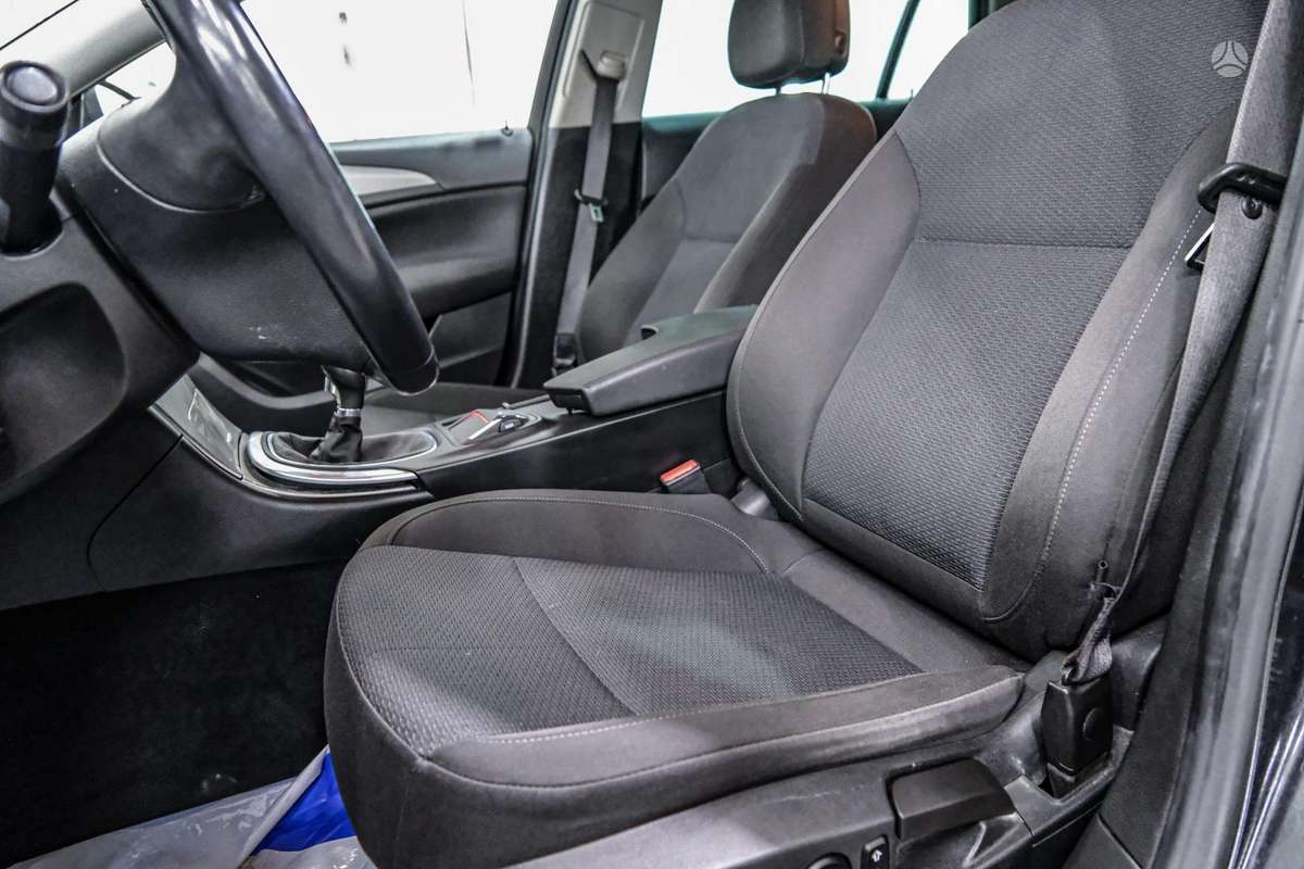 Opel Insignia, 2.0 l., wagon