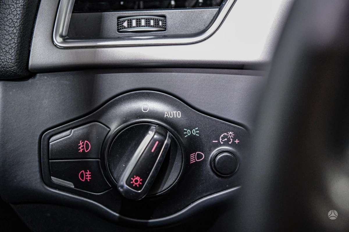 Audi A4, 2.0 l., Универсал