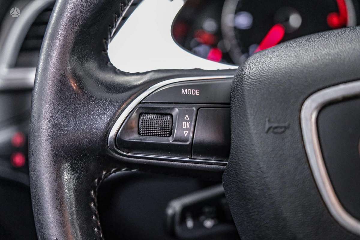 Audi A4, 2.0 l., Универсал