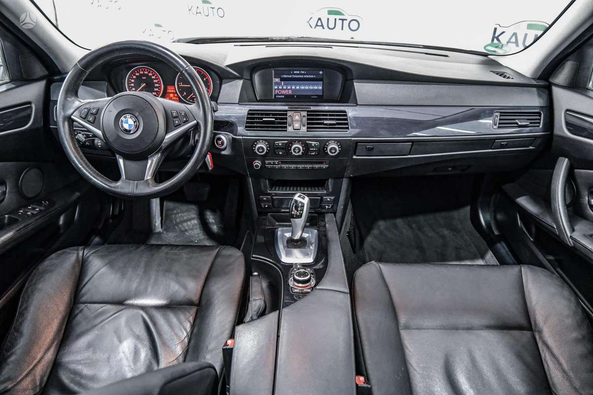 BMW 525, 2.0 l., Универсал