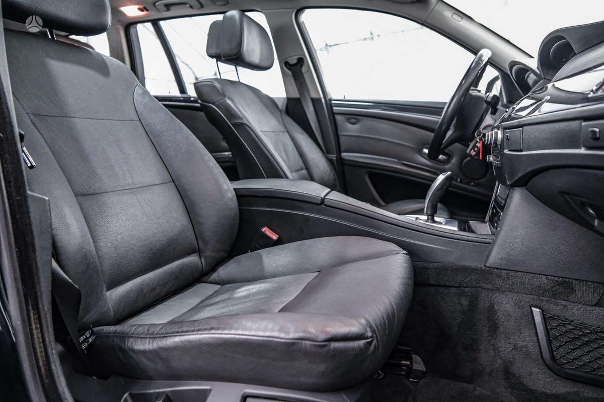 BMW 525, 2.0 l., Универсал