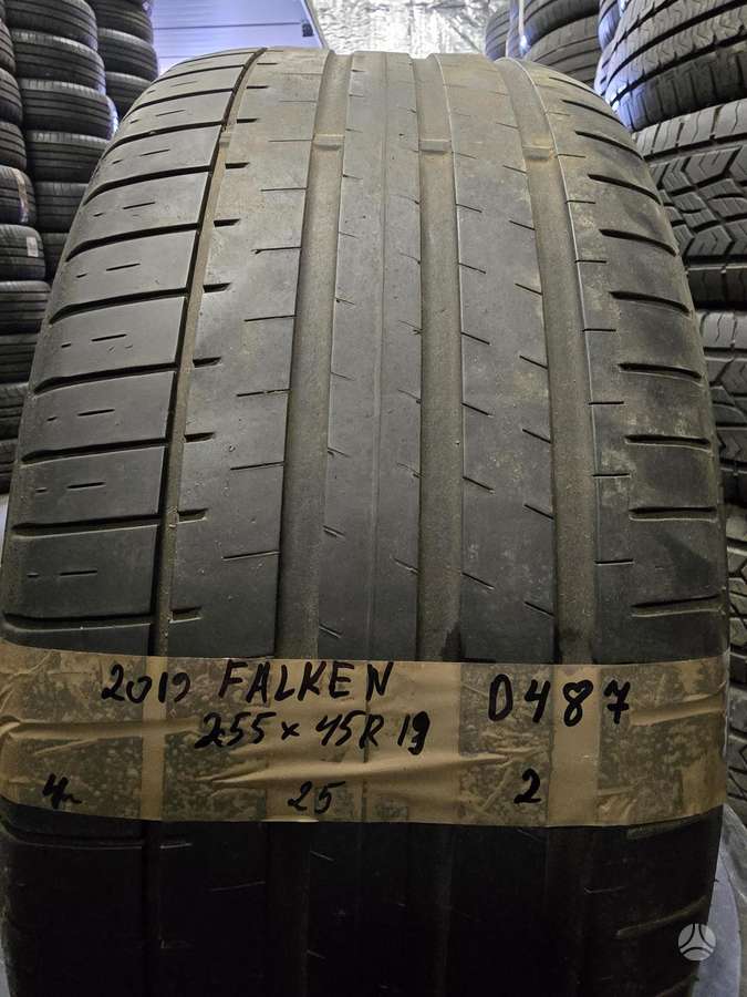 Falken, summer 255/45 R19