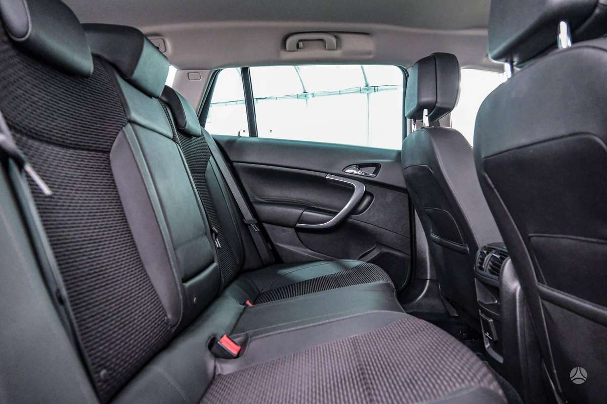 Opel Insignia, 1.6 l., wagon