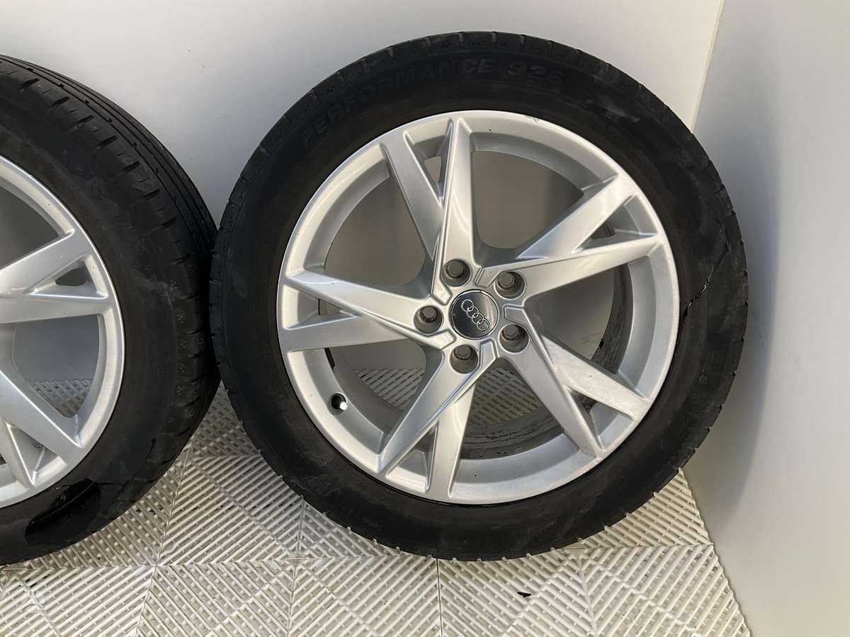Audi A4 B9, lengvojo lydinio, R17