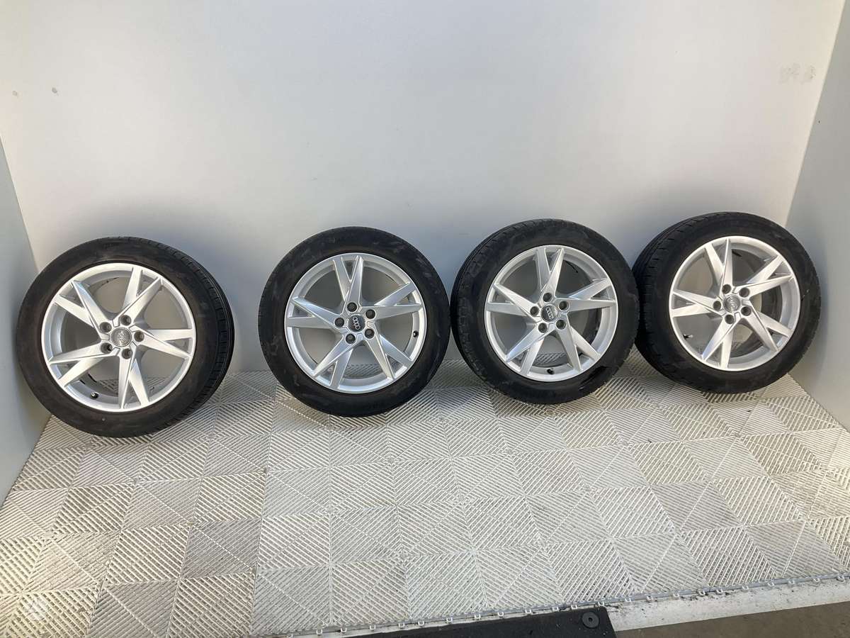 Audi A4 B9, lengvojo lydinio, R17