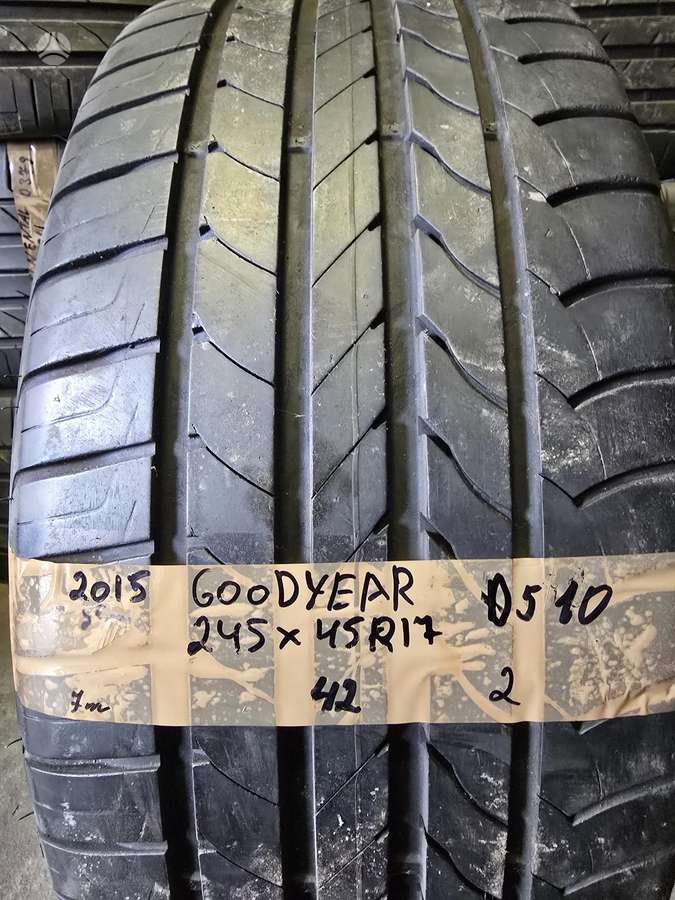 Goodyear, летние 245/45 R17