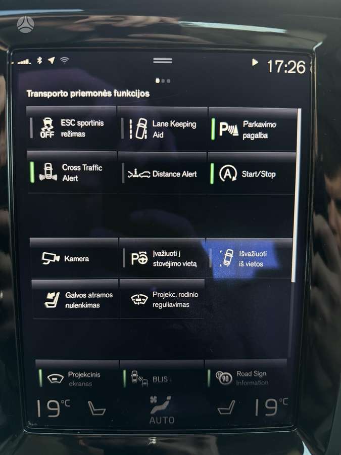 Volvo S90, 2.0 l., Седан