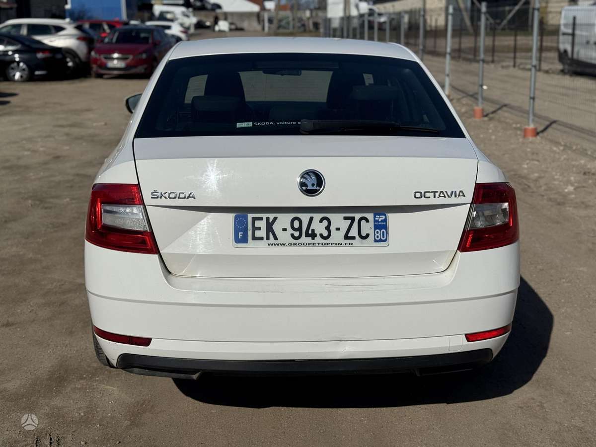 Skoda Octavia, 1.6 l., hatchback