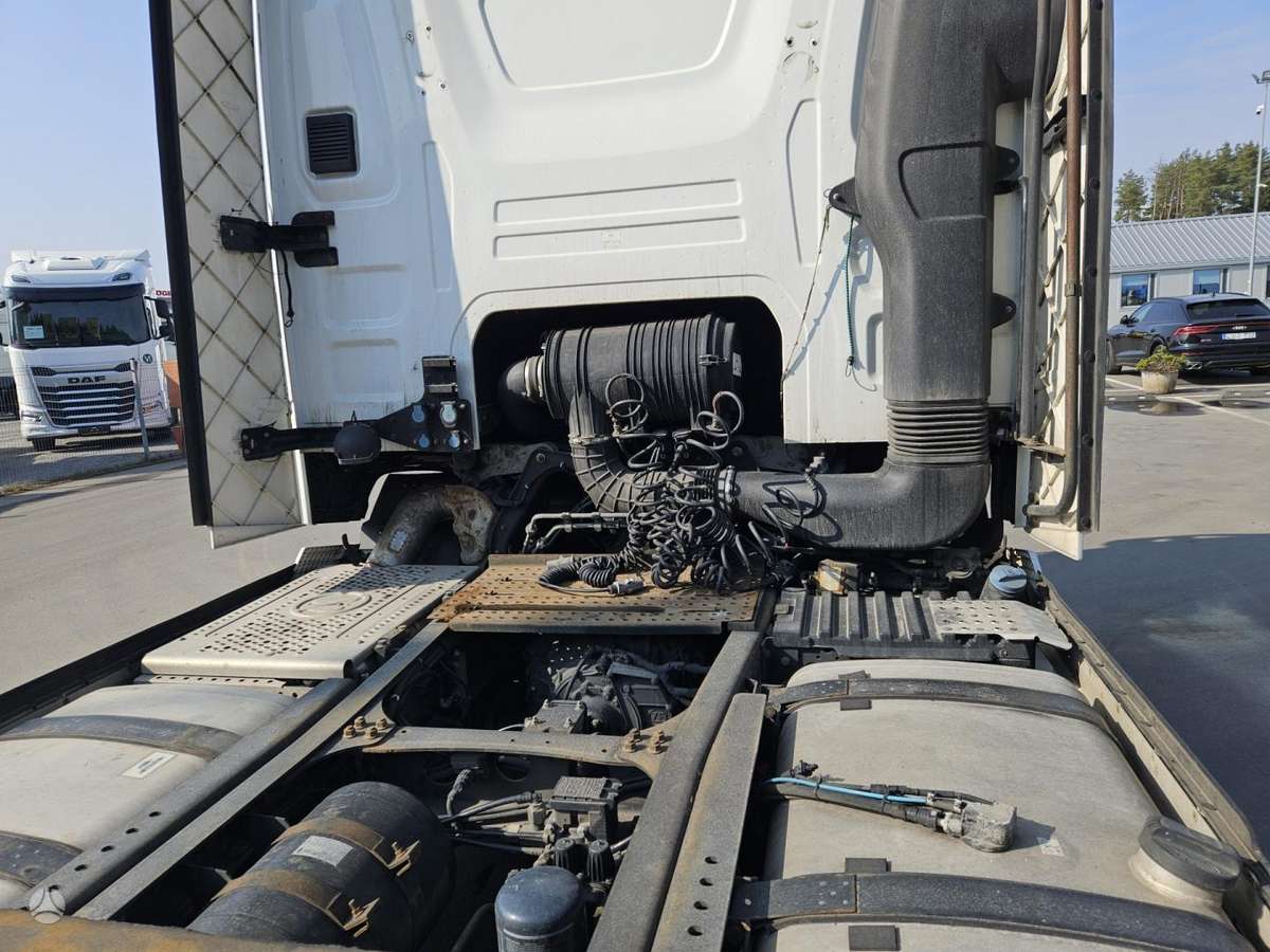 Ford F-MAX, 2 miegamosios vietos