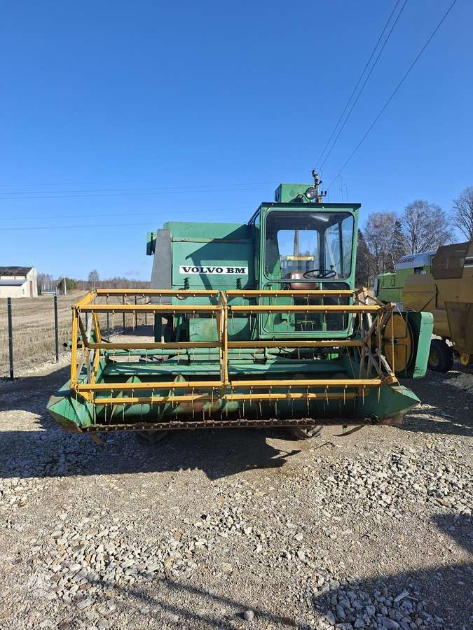 Volvo S830, combine harvesters