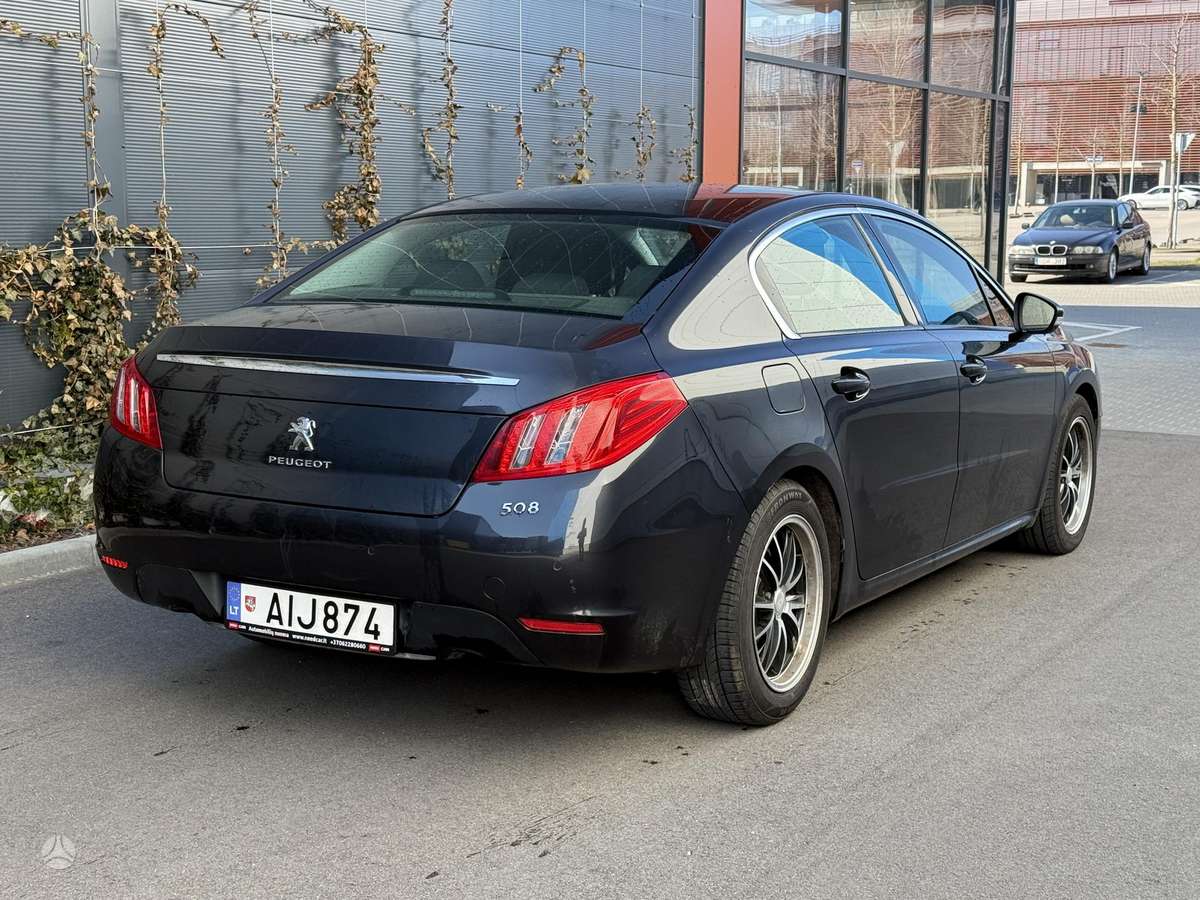 Peugeot 508, 1.6 l., Седан