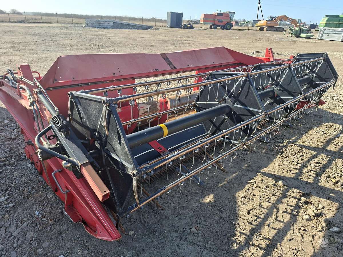 Massey Ferguson 32, комбайны