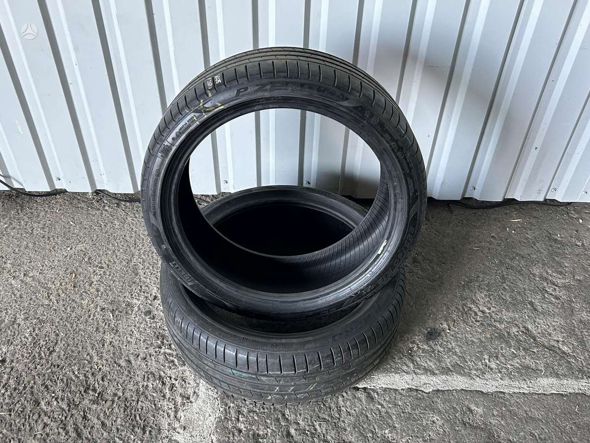 Pirelli P ZERO, летние 225/40 R19