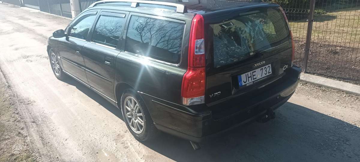 Volvo V70, 2.4 l., wagon