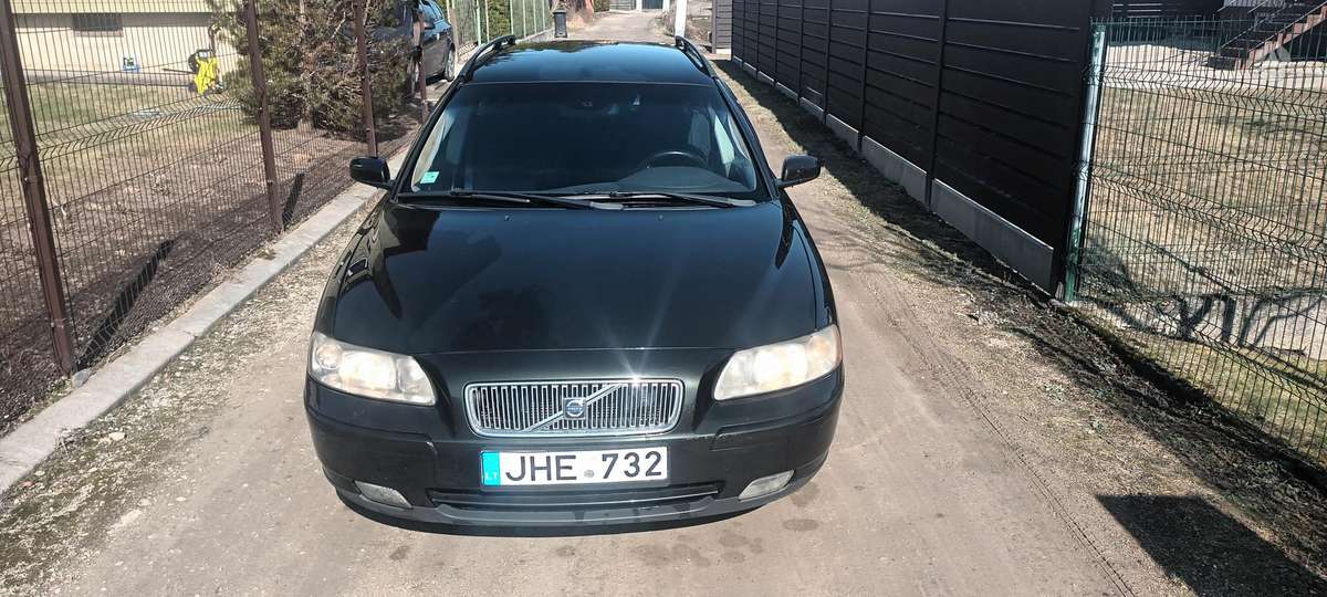 Volvo V70, 2.4 l., wagon