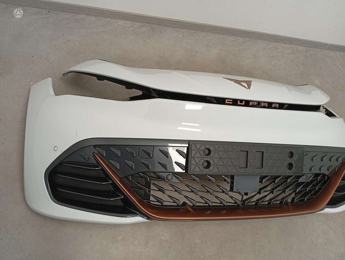 Cupra Born bamperiai