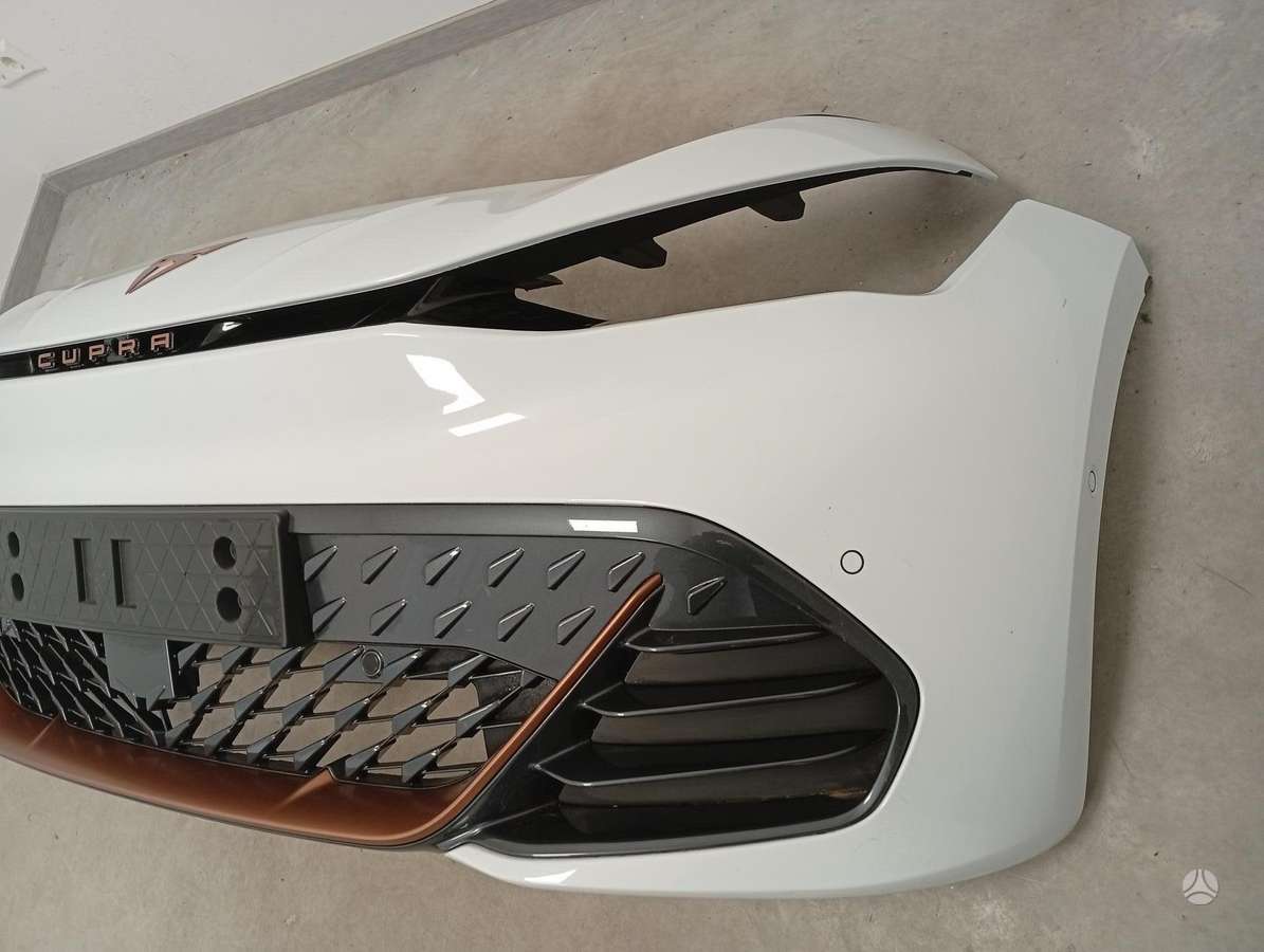 Cupra Born bamperi