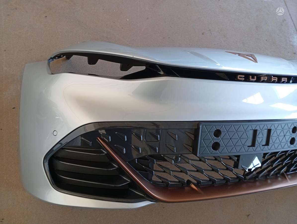 Cupra Born bamperiai