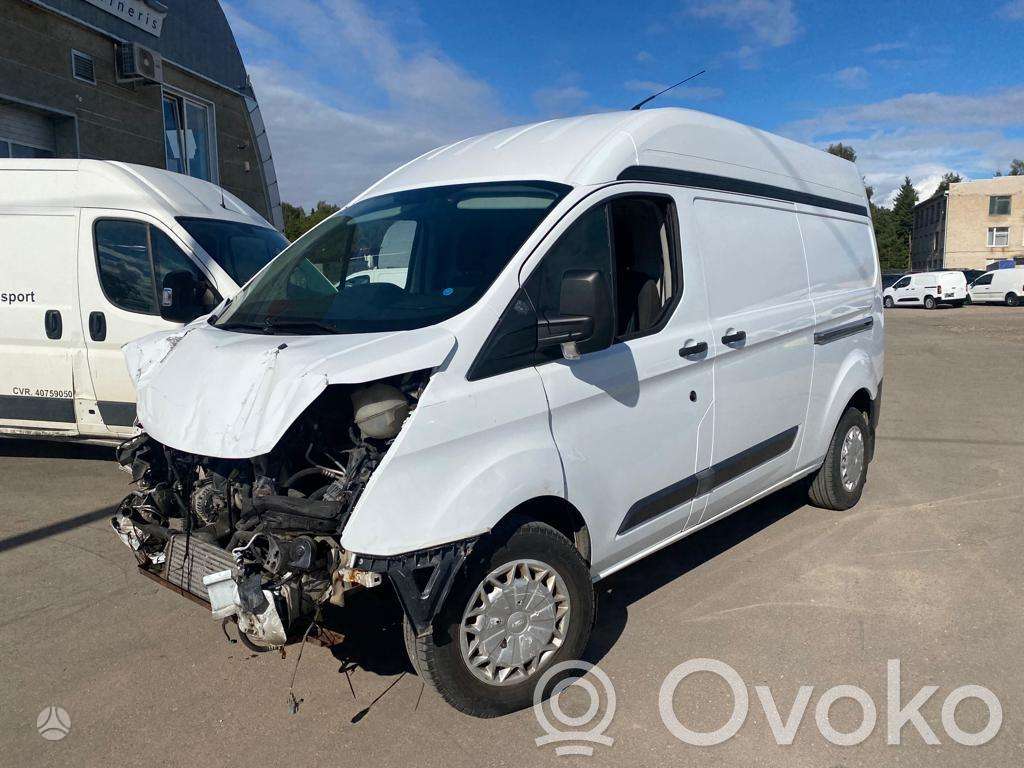 Ford Transit Custom, preču