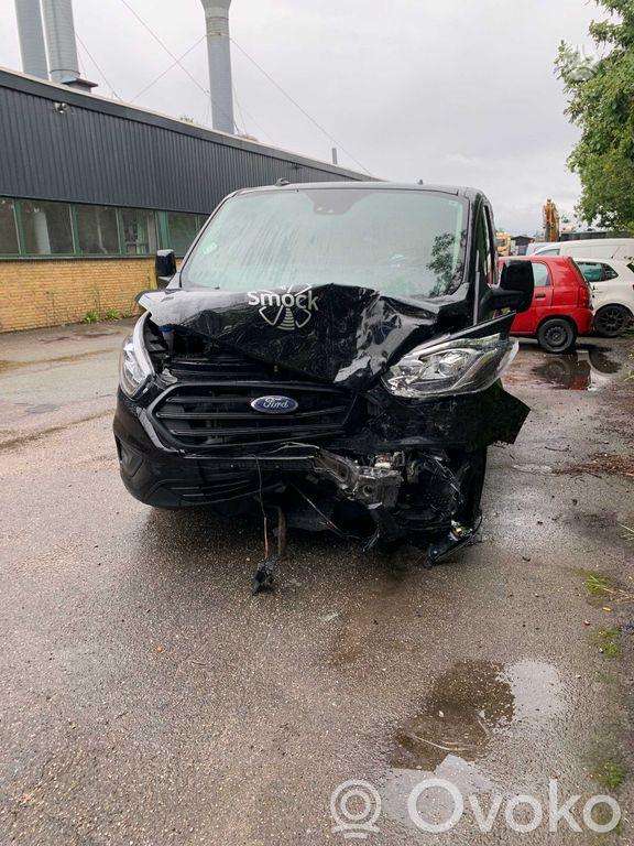 Ford Transit Custom, грузовые микроавтобусы