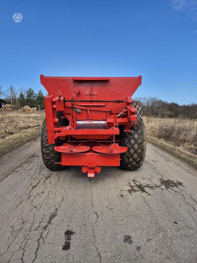 Bredal B6, разбрасыватели