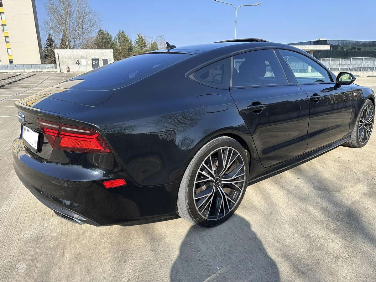 Audi A7, 3.0 l., saloon / sedan