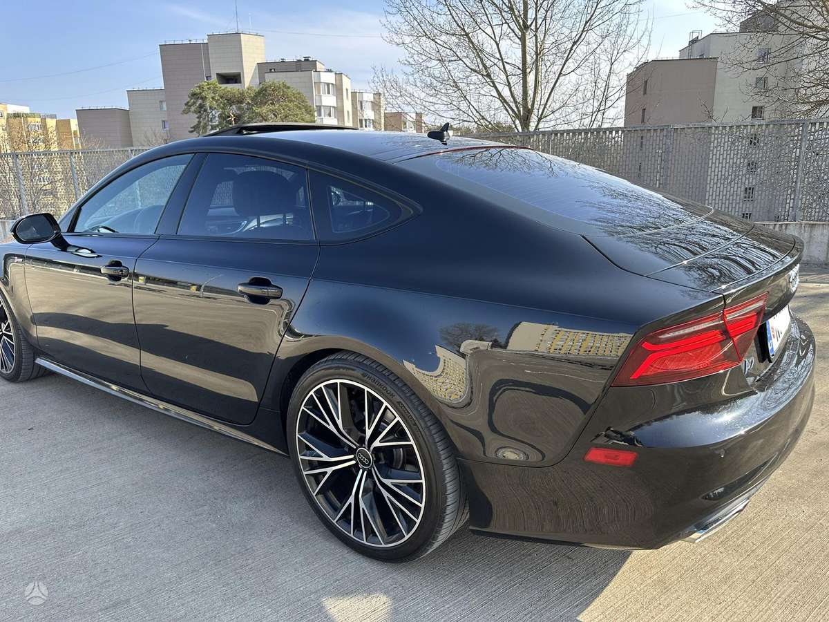 Audi A7, 3.0 l., saloon / sedan