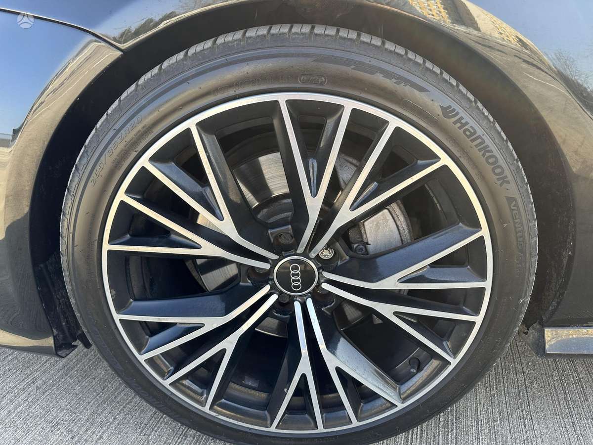 Audi A7, 3.0 l., saloon / sedan