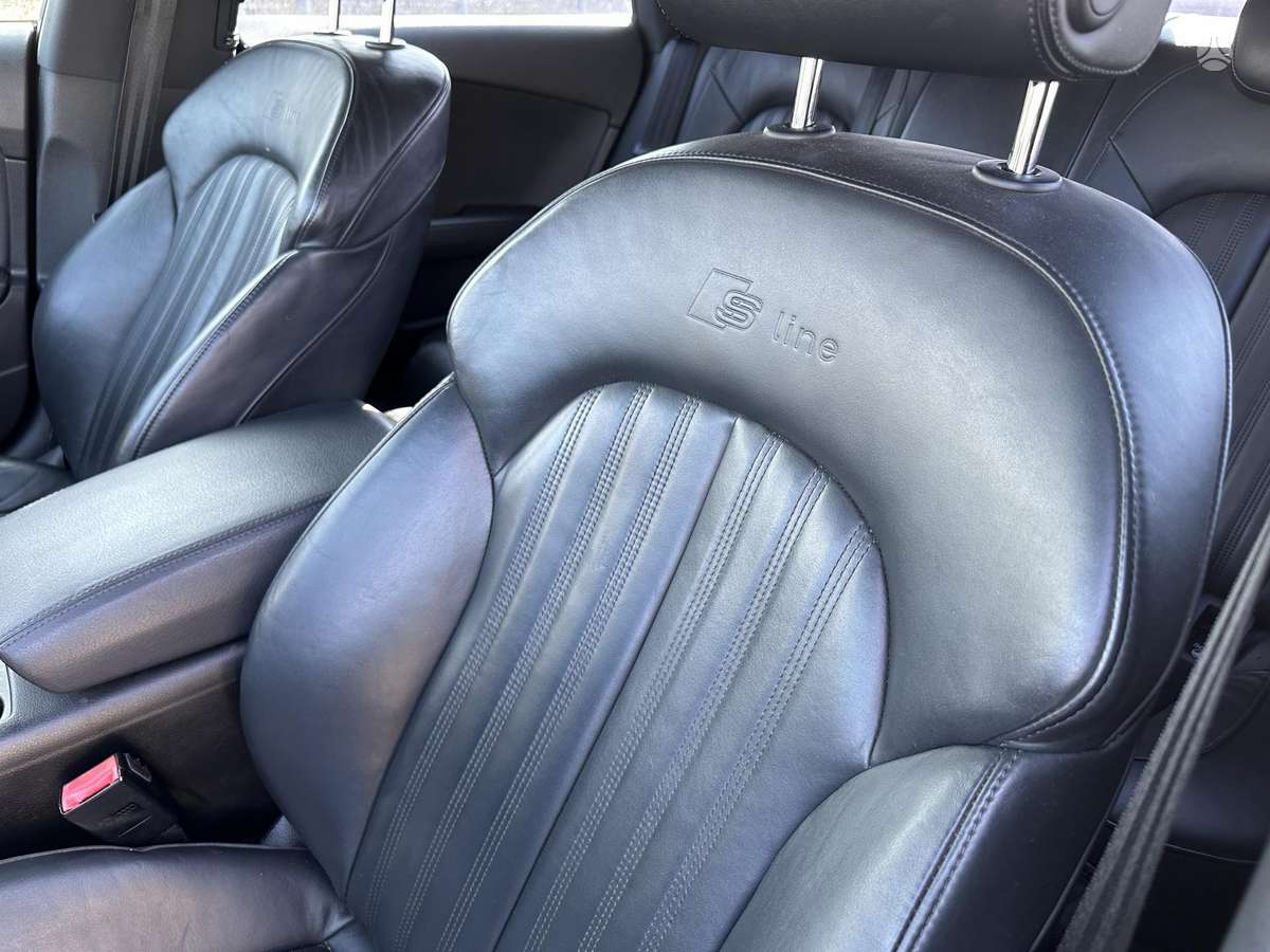 Audi A7, 3.0 l., saloon / sedan