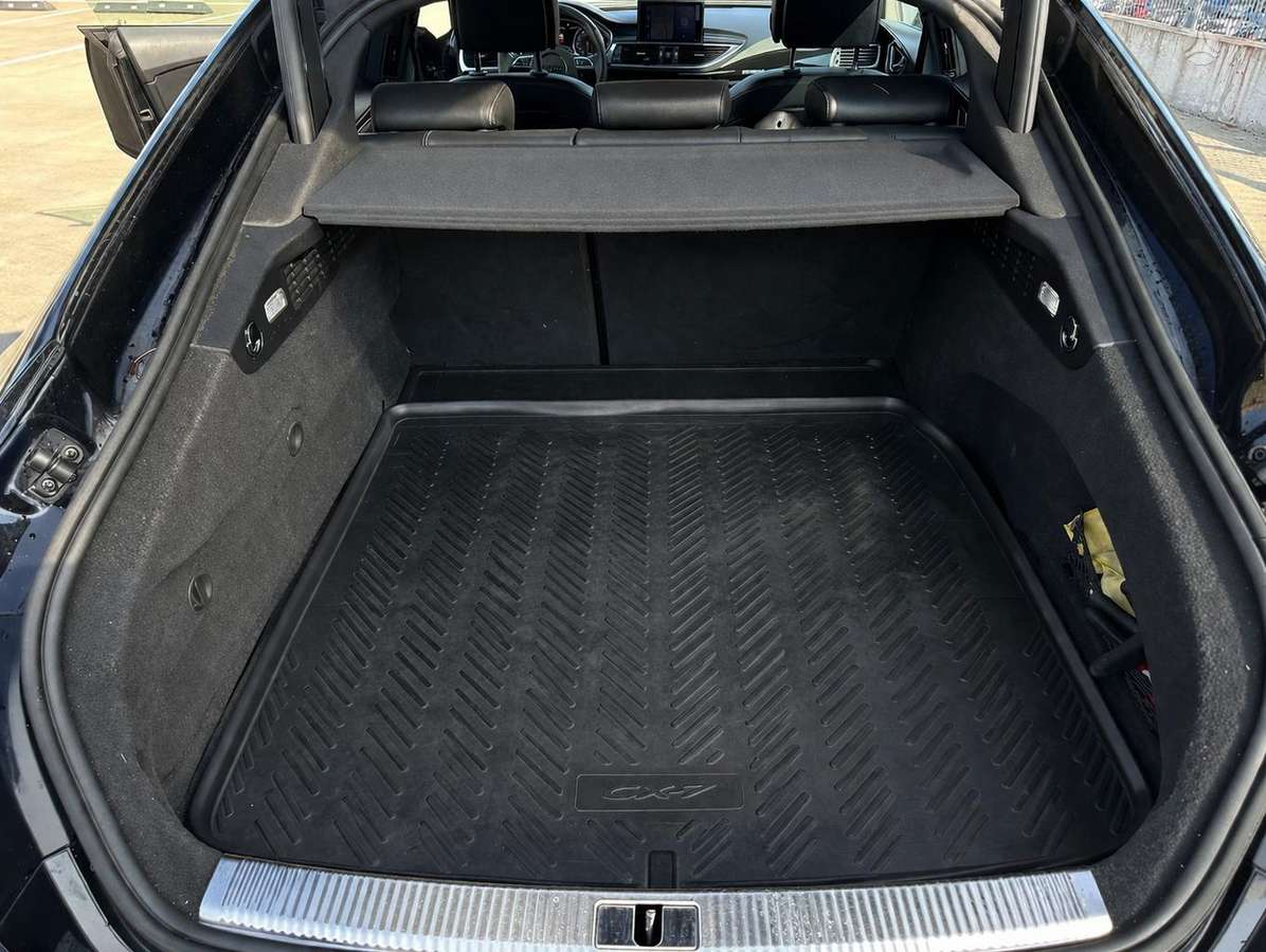 Audi A7, 3.0 l., saloon / sedan