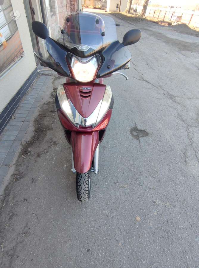Honda SH 300cc, scooters / mopeds