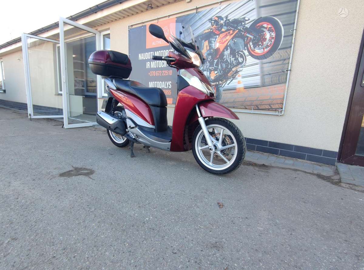 Honda SH 300cc, scooters / mopeds