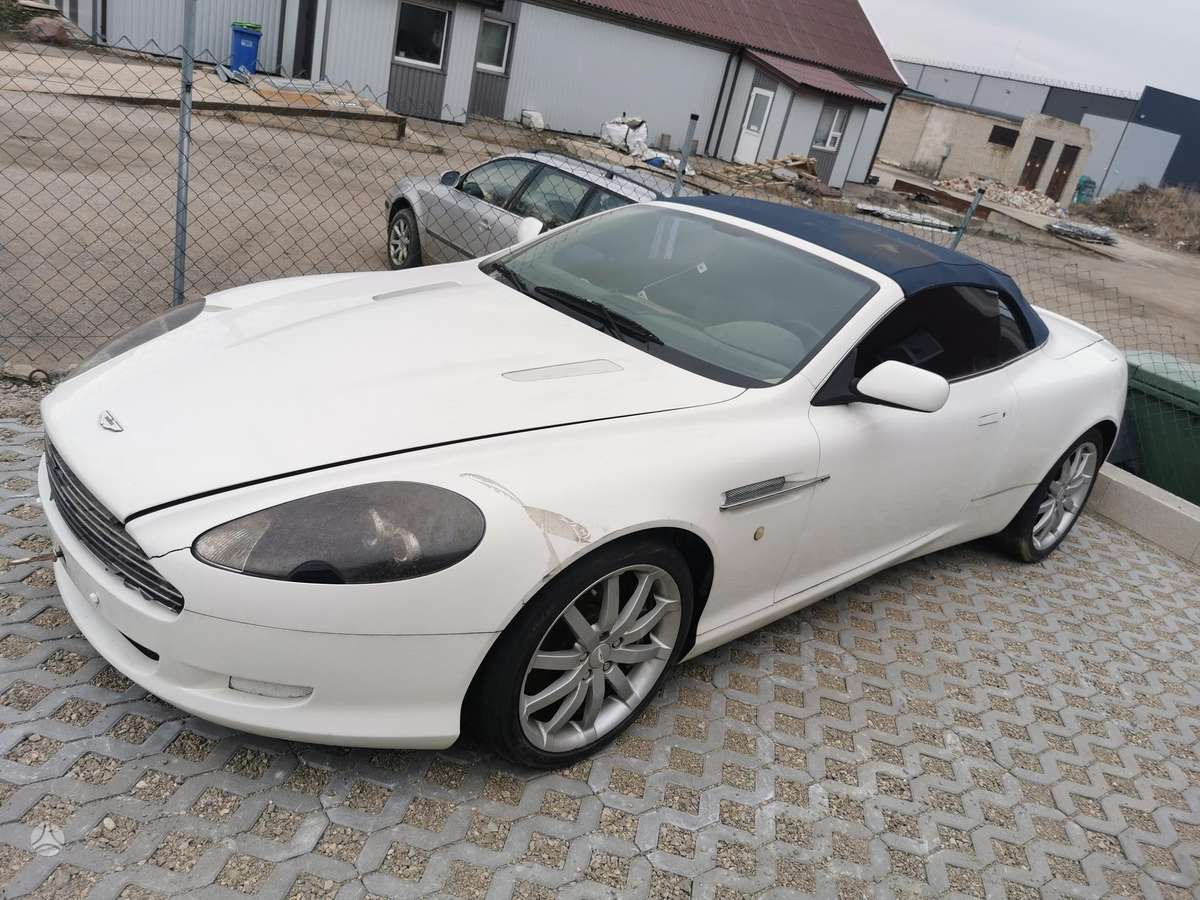 Aston Martin DB9, 5.9 l., coupe