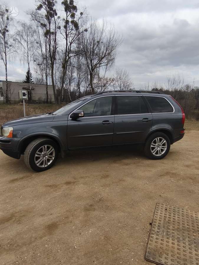 Volvo XC90, Внедорожник / Кроссовер