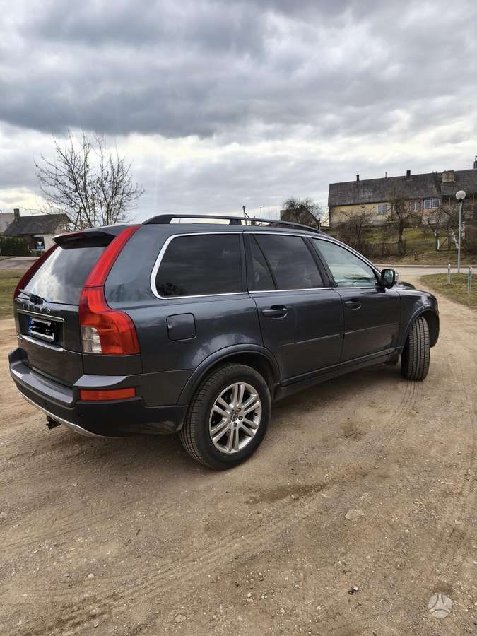 Volvo XC90, Внедорожник / Кроссовер