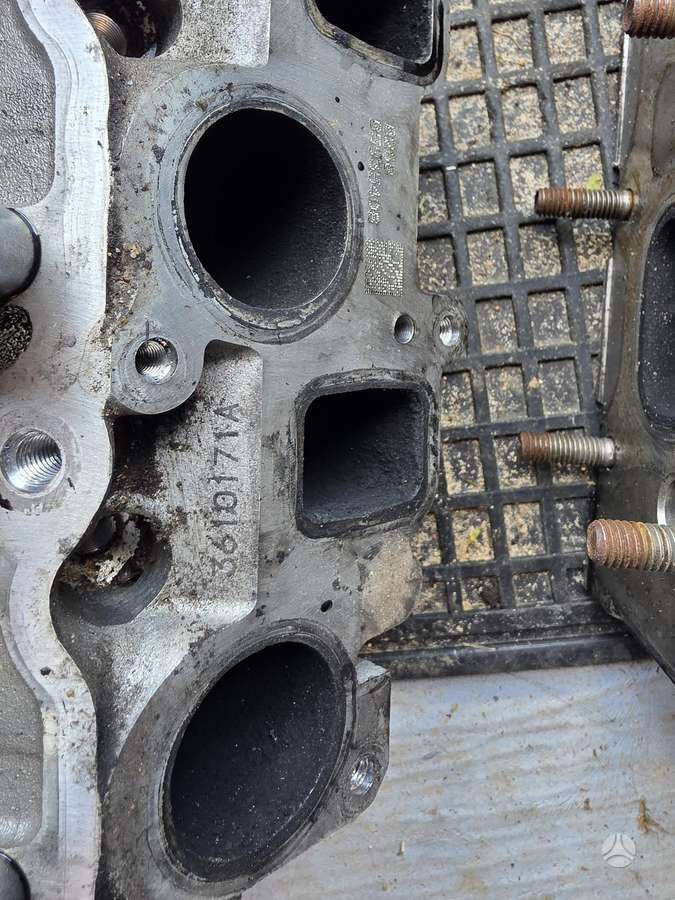 Audi A6, CTB, variklio detalės