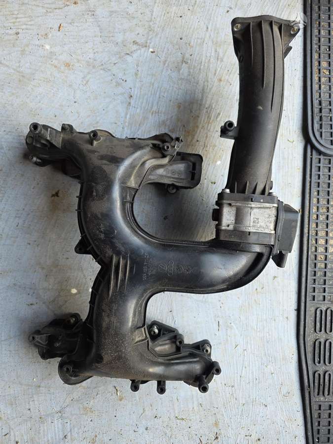Audi A6, CTB, variklio detalės